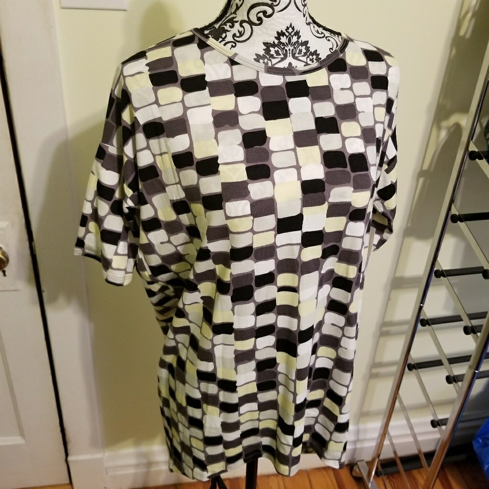 NWT Lularoe XXS Black/Gray/Yellow Irma Top